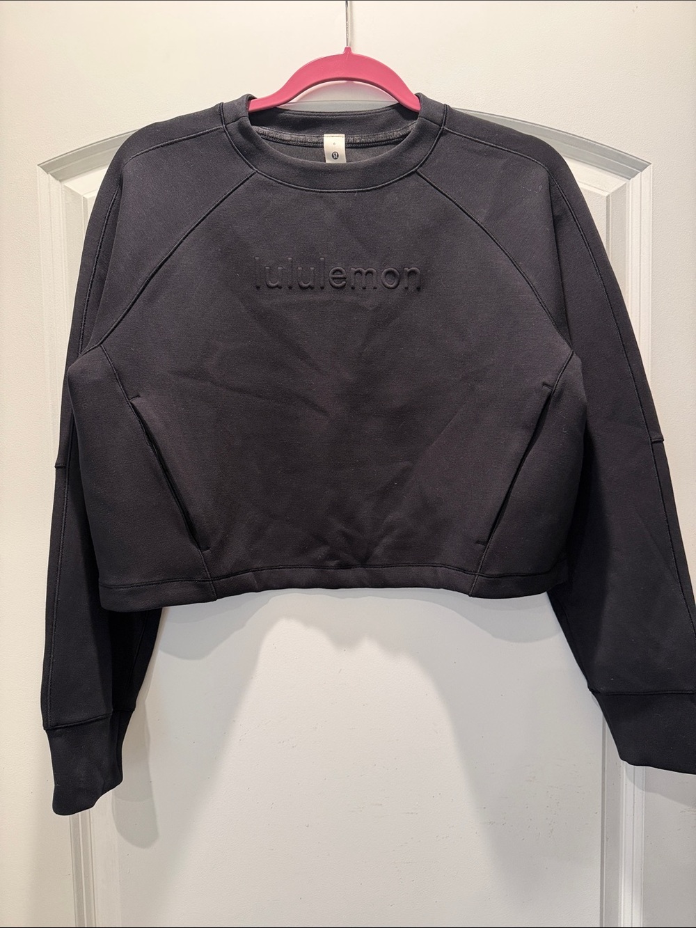 lululemon athletica Women's Black Cropped Crewneck Sweater